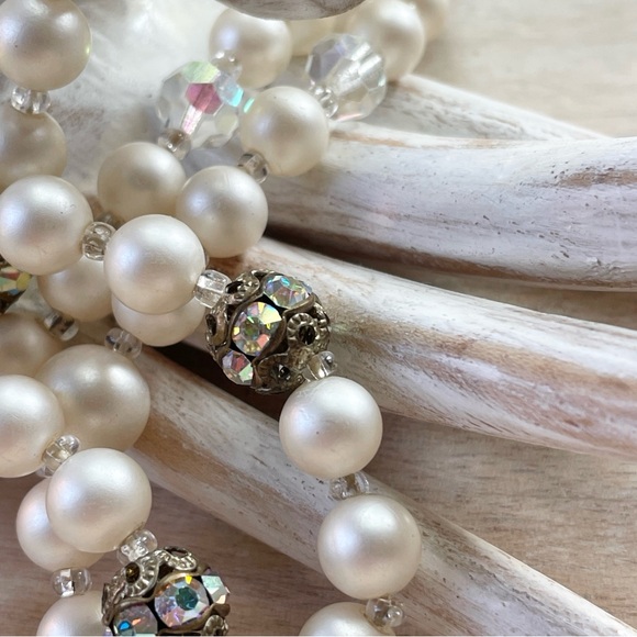 Vintage Judy Lee Faux Pearl Aurora Borealis Signed Necklace - Picture 8 of 11